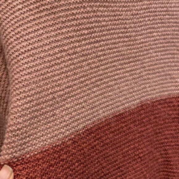 Cloth Pink Oversized Knit Sweater Size Xlarge - Picture 6 of 10